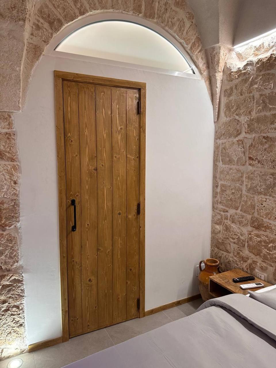 Primus Suite Ceglie Messapica Exterior foto